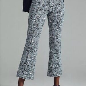 Printed Cropped Flare Pants - Blue & White